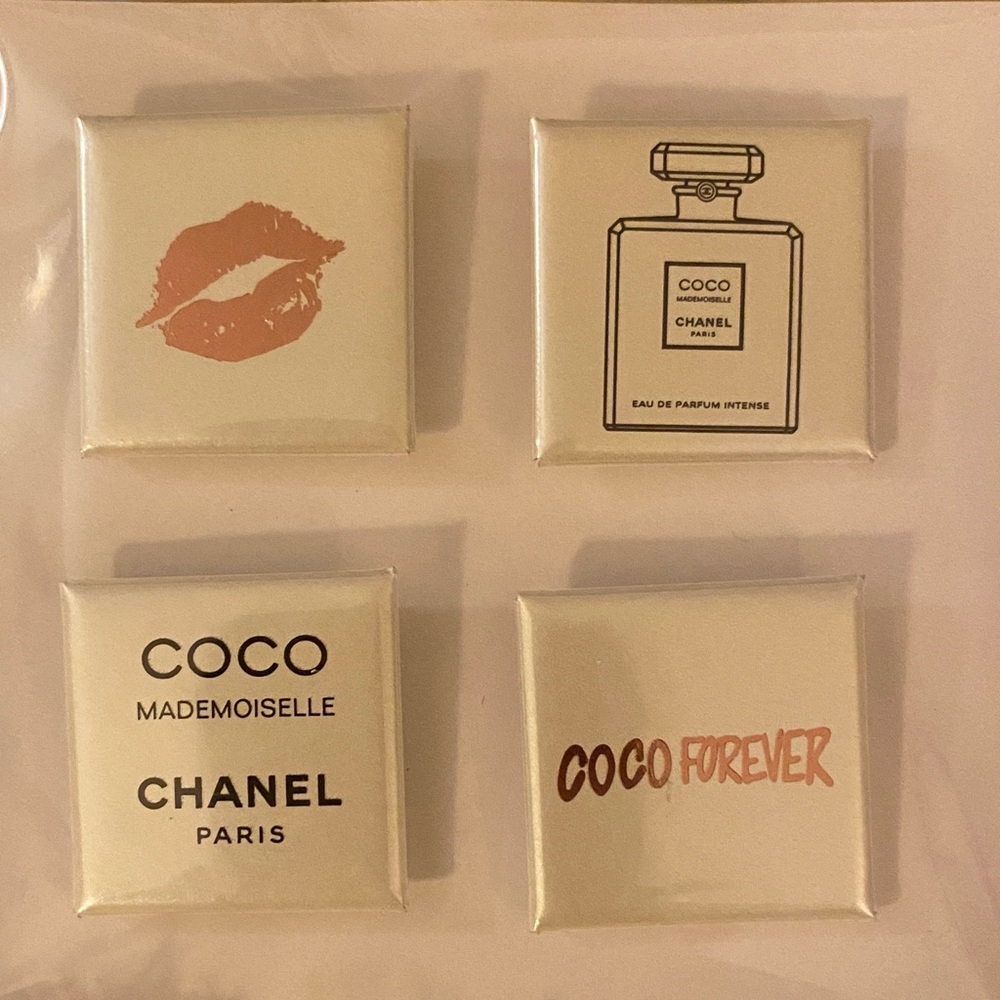 CHANEL Cream and Black Coco Mademoiselle Set